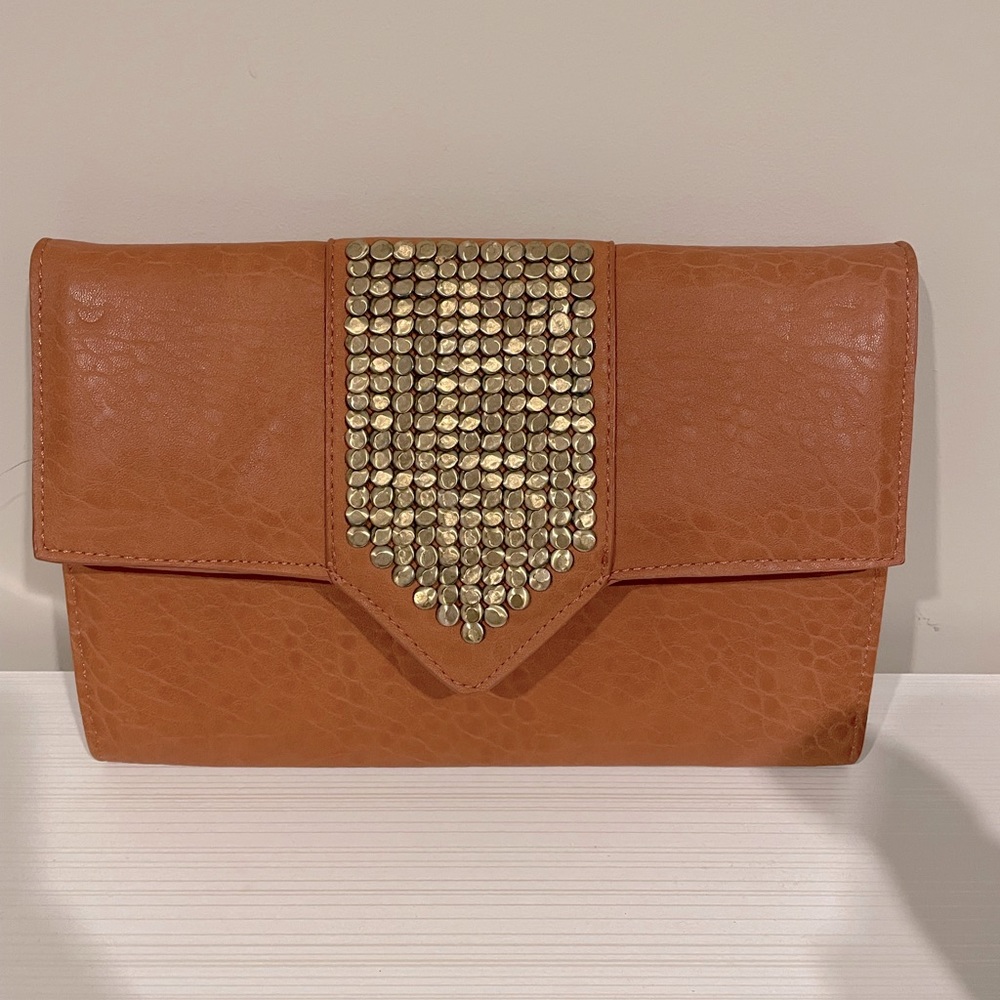 Large brown envelope clutch with chain